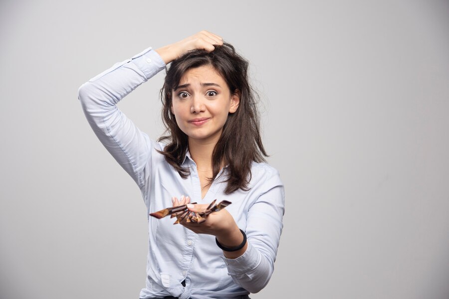 women hair fall during rainy season